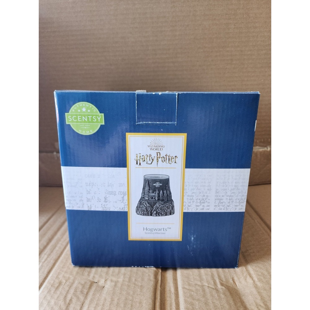 Scentsy Harry Potter Hogwarts Castle Wax Warmer Brand New! Never Used!
